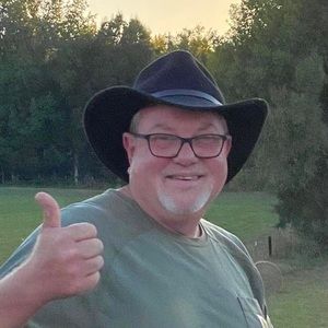 Meet your Posher, Richard